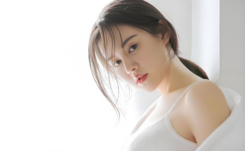抖音舞娘桃柒酱陷约炮门：凤舞九天神曲背后的豪放私生活，露脸视频疯传