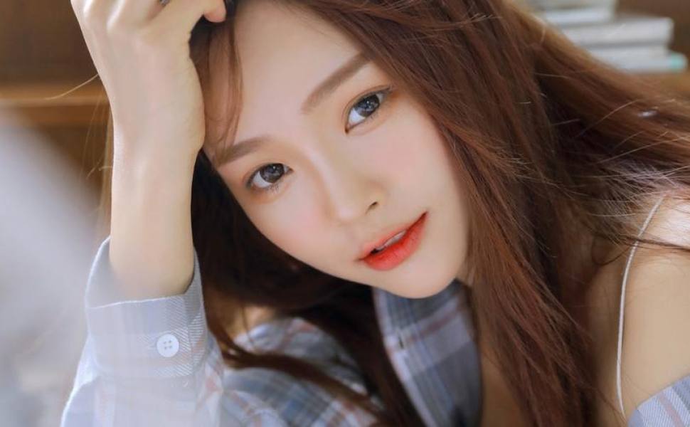 服装店成恐怖现场！越南美女被前男友连捅数刀身亡，监控全拍下